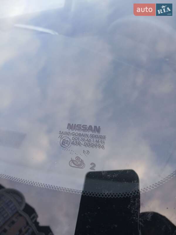 Хетчбек Nissan Leaf 2017 в Кременчуці