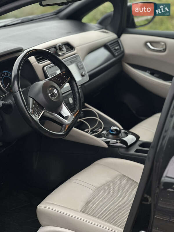 Хэтчбек Nissan Leaf 2018 в Львове фото 7 Хэтчбек Nissan Leaf 2018 в Львове