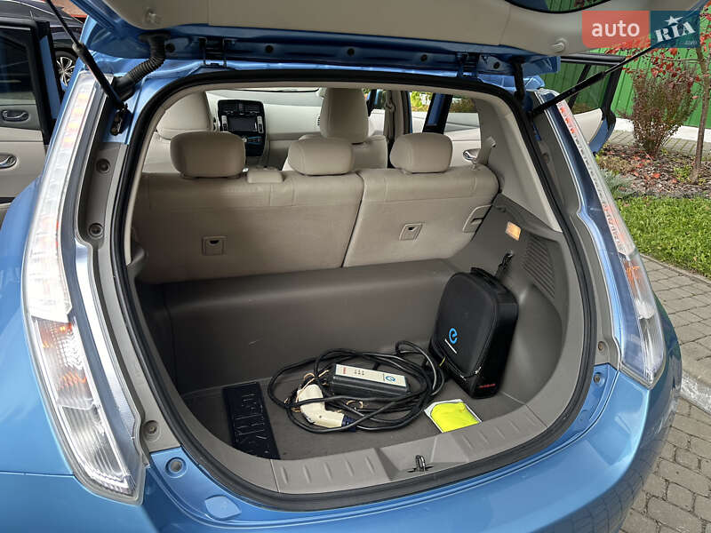 Хэтчбек Nissan Leaf 2012 в Луцке фото 22 Хэтчбек Nissan Leaf 2012 в Луцке