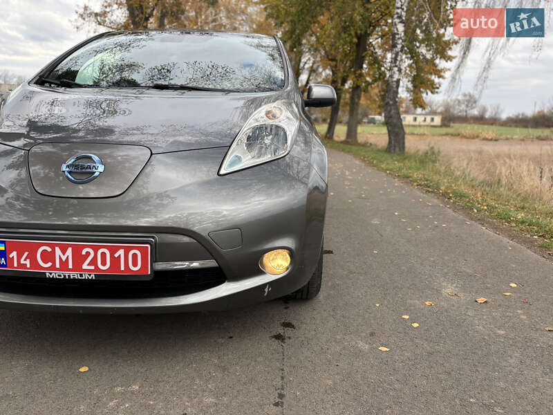 Хэтчбек Nissan Leaf 2014 в Владимире