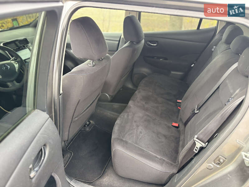 Хэтчбек Nissan Leaf 2014 в Владимире