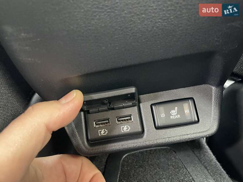 Хэтчбек Nissan Leaf 2020 в Луцке фото 12 Хэтчбек Nissan Leaf 2020 в Луцке