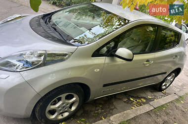 Хэтчбек Nissan Leaf 2012 в Кременчуге