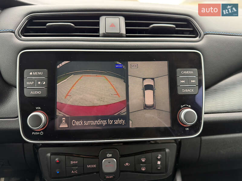 Хетчбек Nissan Leaf 2020 в Волочиську