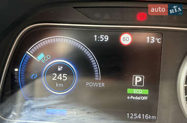 Хэтчбек Nissan Leaf 2020 в Волочиске