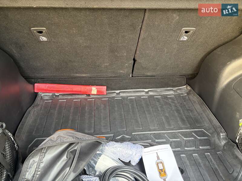 Хетчбек Nissan Leaf 2018 в Тернополі