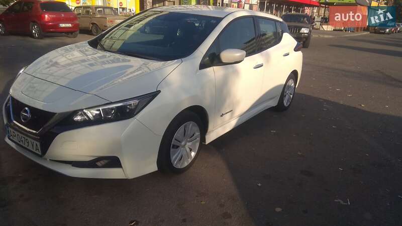 Хэтчбек Nissan Leaf 2018 в Запорожье фото 5 Хэтчбек Nissan Leaf 2018 в Запорожье