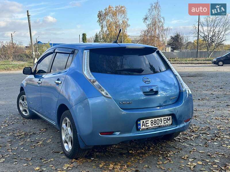 Хэтчбек Nissan Leaf 2014 в Днепре фото 2 Хэтчбек Nissan Leaf 2014 в Днепре