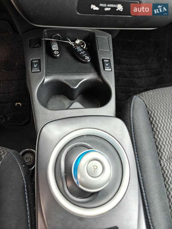 Хэтчбек Nissan Leaf 2014 в Ивано-Франковске фото 21 Хэтчбек Nissan Leaf 2014 в Ивано-Франковске