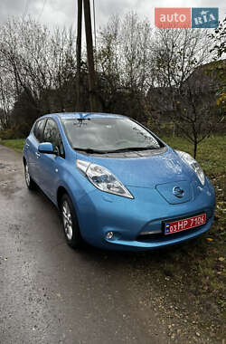 Хэтчбек Nissan Leaf 2012 в Калуше