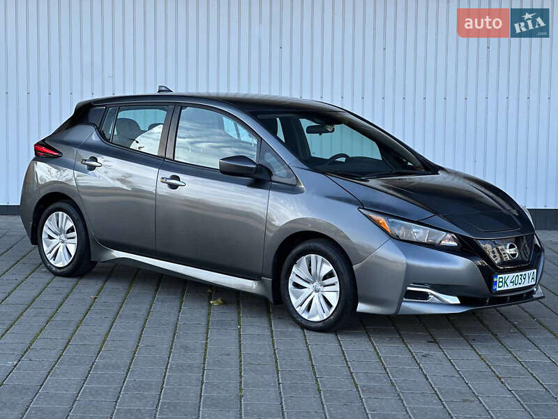 Хэтчбек Nissan Leaf 2020 в Ровно