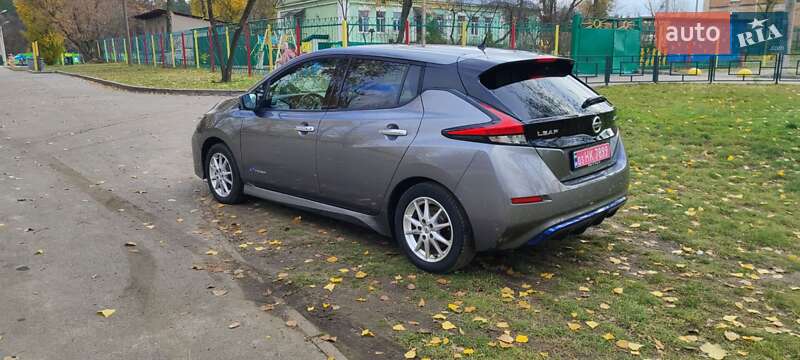 Хетчбек Nissan Leaf 2018 в Харкові