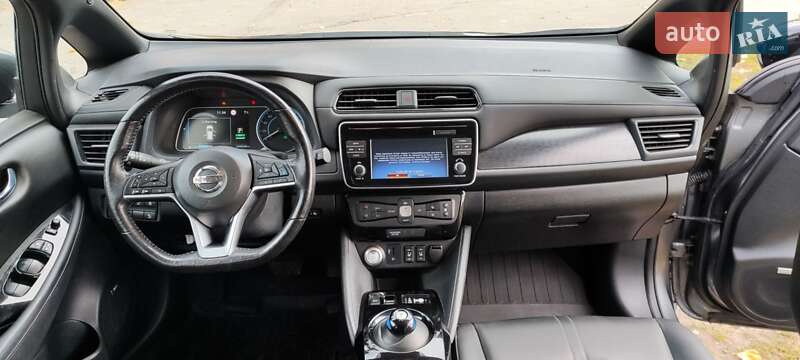 Хетчбек Nissan Leaf 2018 в Харкові