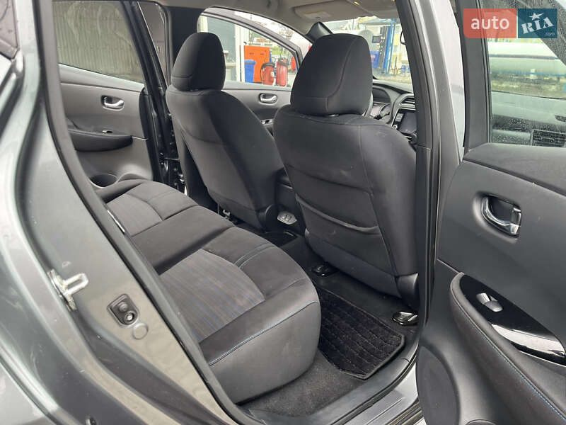 Хэтчбек Nissan Leaf 2020 в Дрогобыче