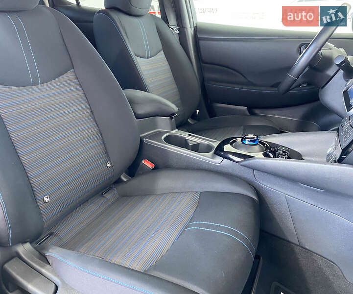 Хетчбек Nissan Leaf 2020 в Львові