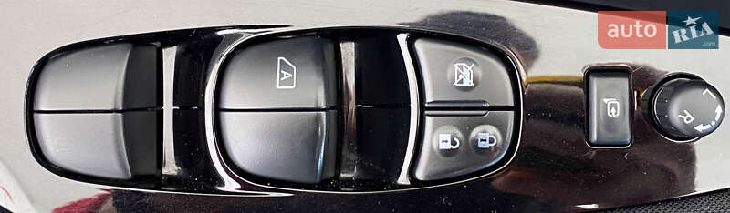 Хетчбек Nissan Leaf 2020 в Львові