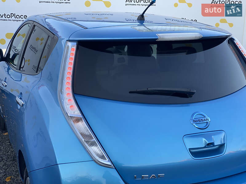 Хэтчбек Nissan Leaf 2011 в Луцке фото 10 Хэтчбек Nissan Leaf 2011 в Луцке