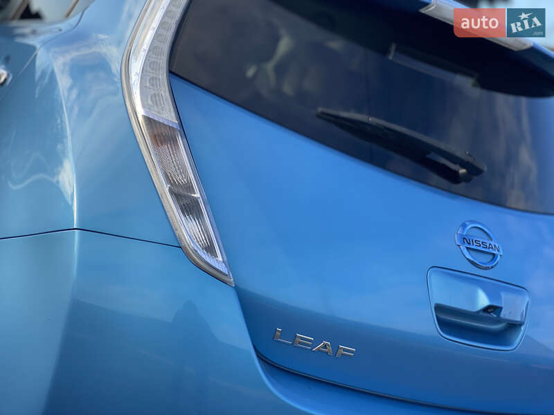 Хэтчбек Nissan Leaf 2011 в Луцке фото 16 Хэтчбек Nissan Leaf 2011 в Луцке