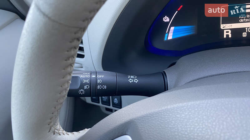 Хэтчбек Nissan Leaf 2011 в Луцке фото 49 Хэтчбек Nissan Leaf 2011 в Луцке