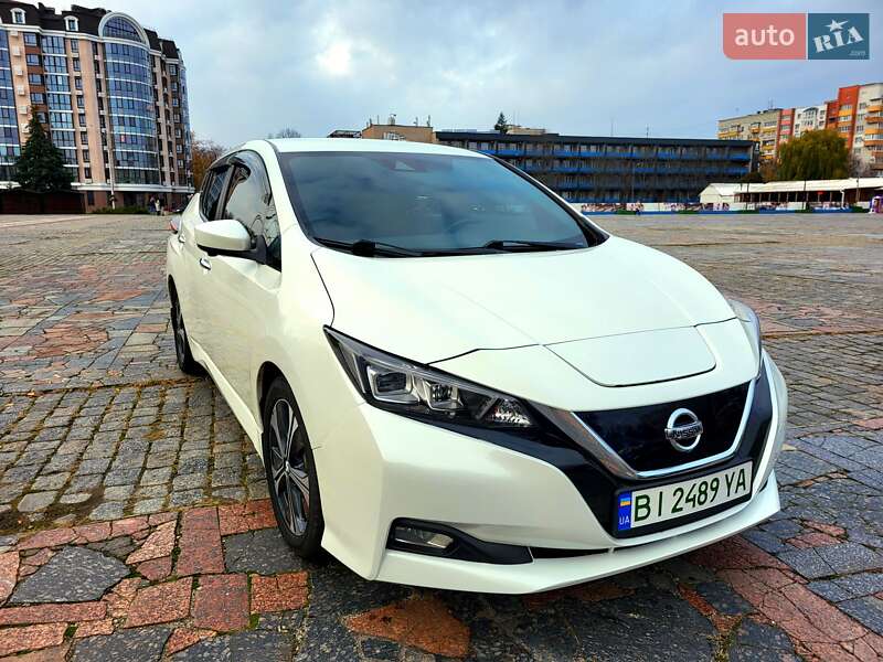 Хэтчбек Nissan Leaf 2020 в Кременчуге фото 13 Хэтчбек Nissan Leaf 2020 в Кременчуге