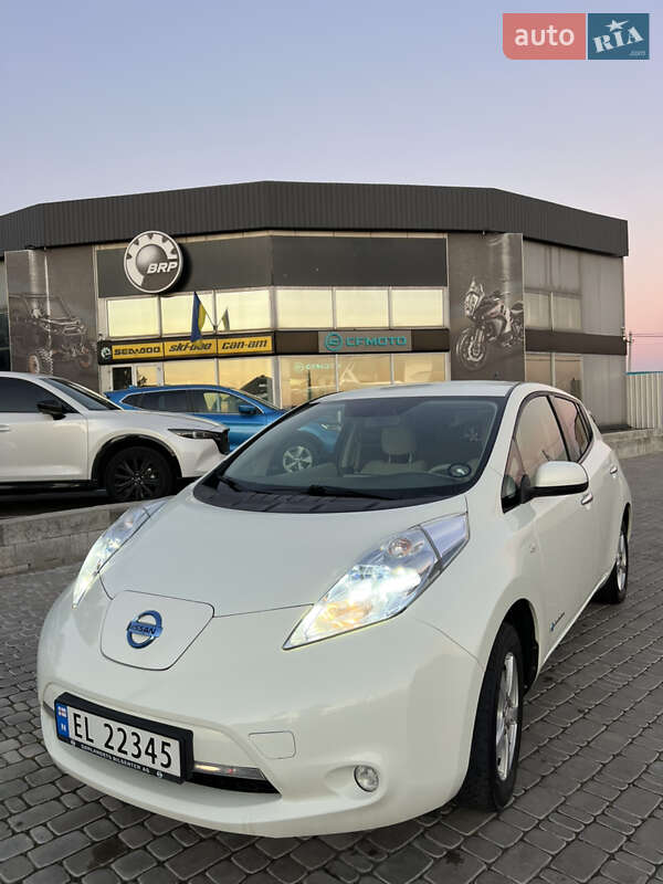 Хетчбек Nissan Leaf 2012 в Львові
