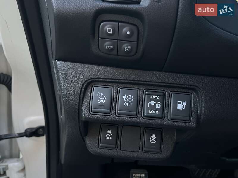 Хэтчбек Nissan Leaf 2017 в Черновцах