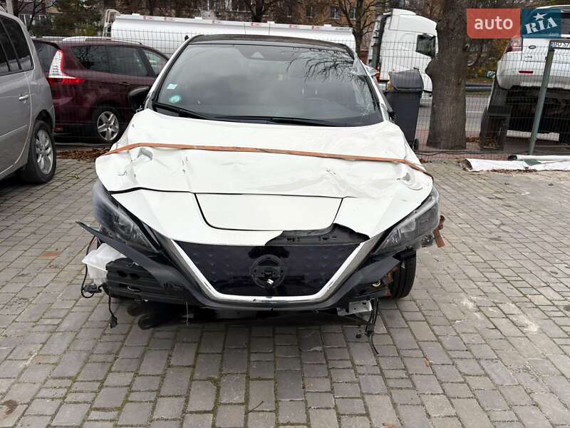 Хетчбек Nissan Leaf 2018 в Тернополі фото 2 Хетчбек Nissan Leaf 2018 в Тернополі