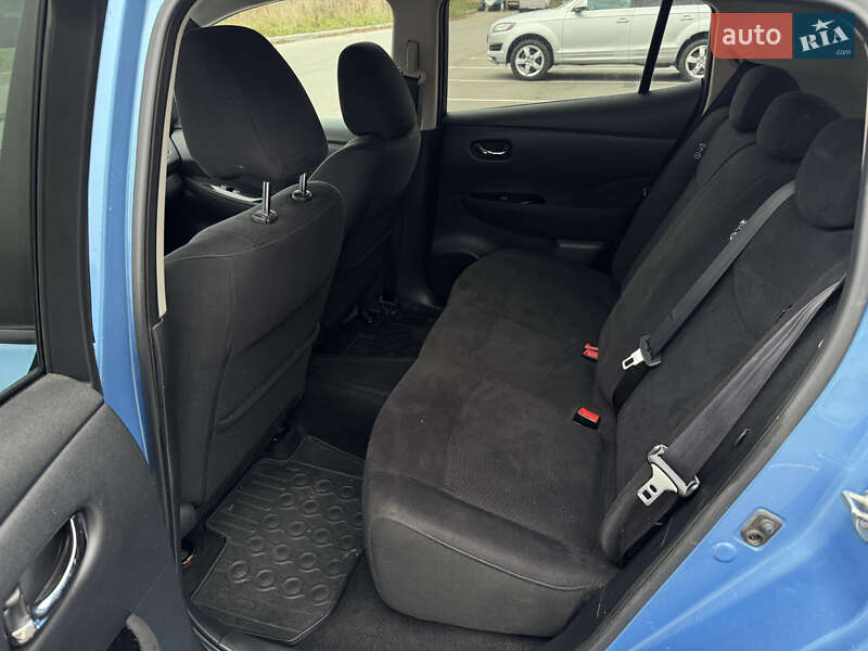 Хэтчбек Nissan Leaf 2013 в Виннице
