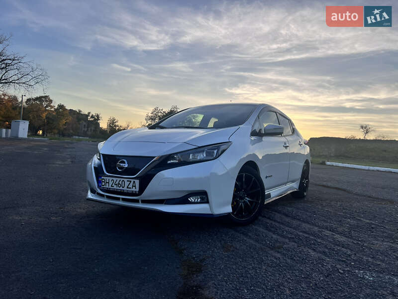 Хэтчбек Nissan Leaf 2018 в Одессе фото 2 Хэтчбек Nissan Leaf 2018 в Одессе