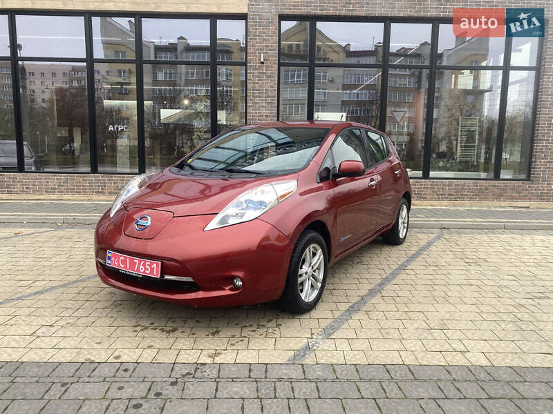 Nissan Leaf 2014