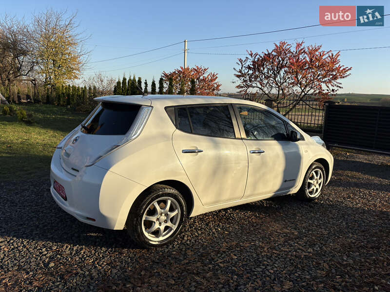 Хэтчбек Nissan Leaf 2014 в Луцке фото 5 Хэтчбек Nissan Leaf 2014 в Луцке
