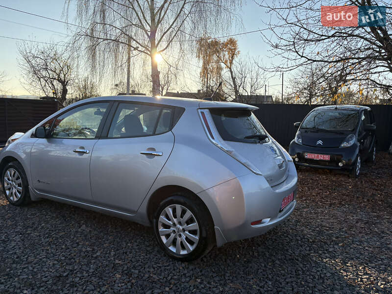 Хэтчбек Nissan Leaf 2015 в Луцке фото 7 Хэтчбек Nissan Leaf 2015 в Луцке