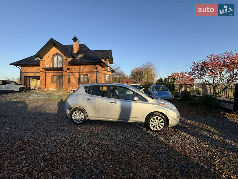 Хэтчбек Nissan Leaf 2015 в Луцке фото 13 Хэтчбек Nissan Leaf 2015 в Луцке