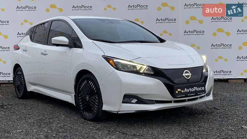 Хэтчбек Nissan Leaf 2023 в Луцке