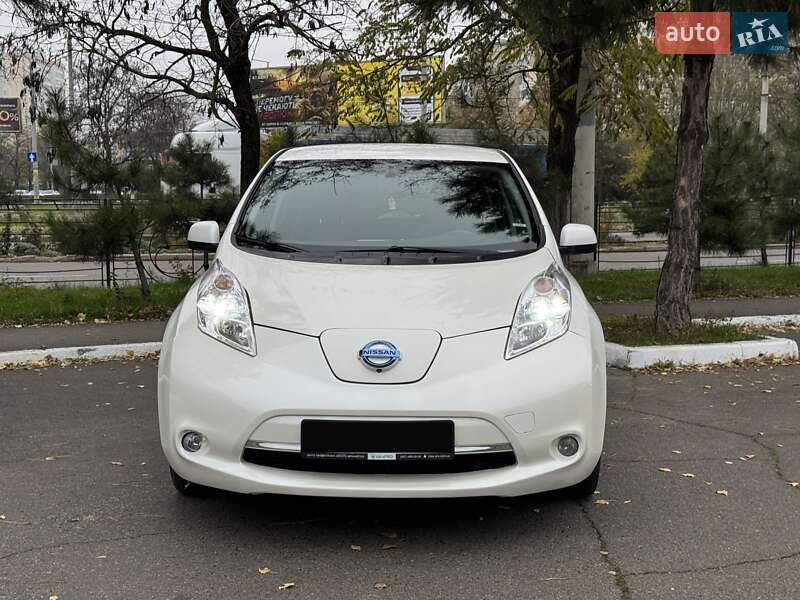 Хэтчбек Nissan Leaf 2016 в Одессе фото 4 Хэтчбек Nissan Leaf 2016 в Одессе
