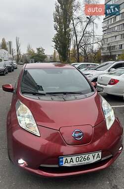 Хетчбек Nissan Leaf 2017 в Києві