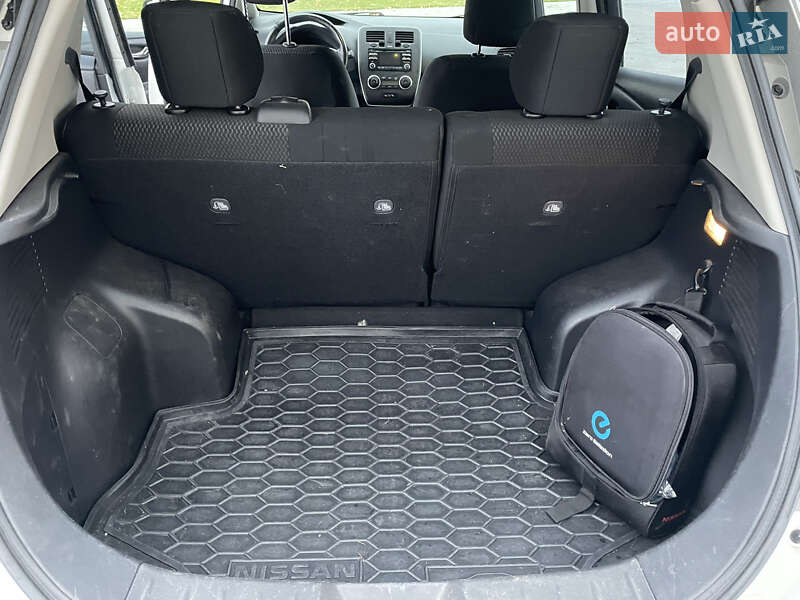 Хэтчбек Nissan Leaf 2015 в Луцке фото 25 Хэтчбек Nissan Leaf 2015 в Луцке