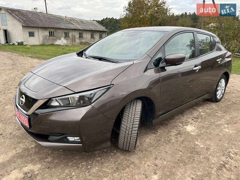 Хэтчбек Nissan Leaf 2021 в Бродах фото 36 Хэтчбек Nissan Leaf 2021 в Бродах
