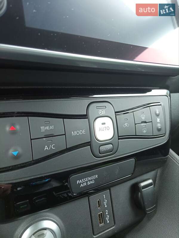 Хэтчбек Nissan Leaf 2021 в Олевске фото 19 Хэтчбек Nissan Leaf 2021 в Олевске