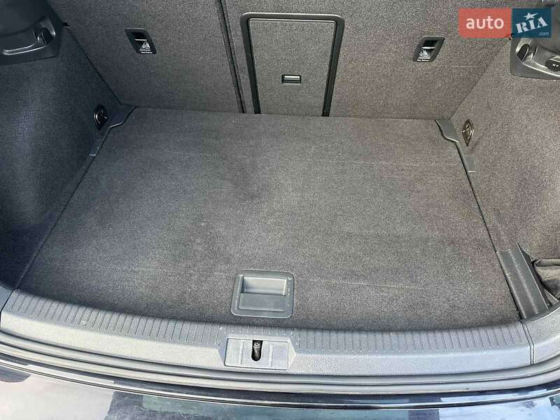 Хетчбек Nissan Leaf 2013 в Прилуках фото 21 Хетчбек Nissan Leaf 2013 в Прилуках