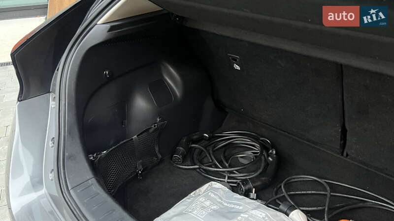 Хэтчбек Nissan Leaf 2020 в Луцке фото 52 Хэтчбек Nissan Leaf 2020 в Луцке