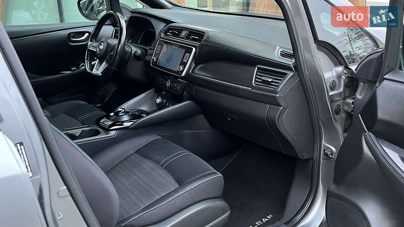 Хэтчбек Nissan Leaf 2020 в Луцке фото 75 Хэтчбек Nissan Leaf 2020 в Луцке