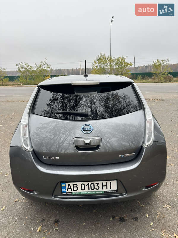 Хетчбек Nissan Leaf 2016 в Вінниці