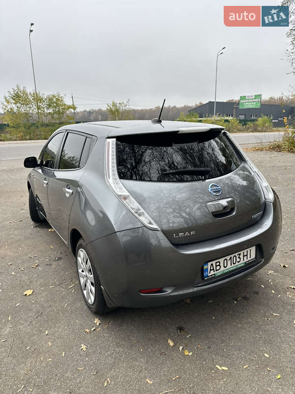 Хетчбек Nissan Leaf 2016 в Вінниці