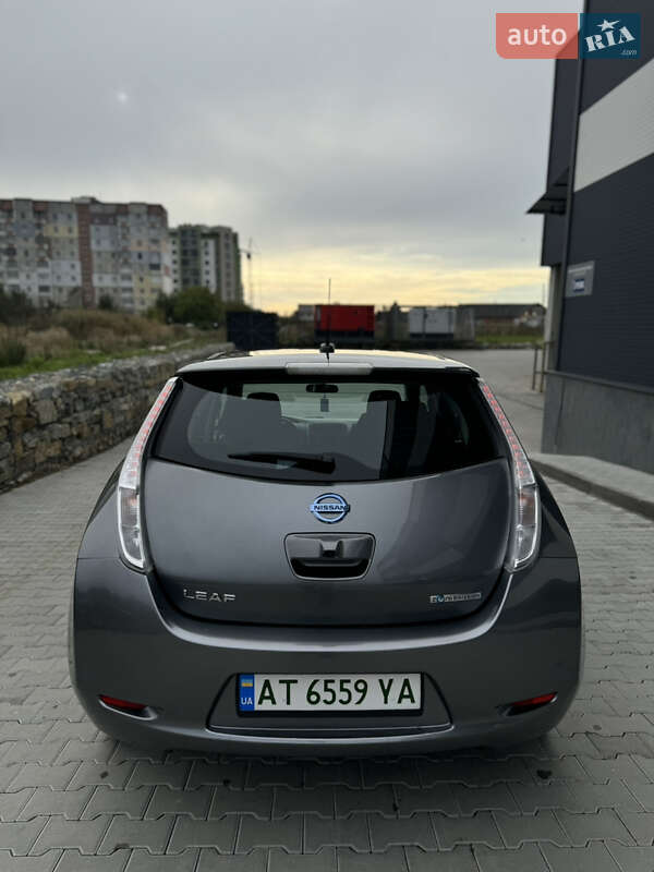 Хэтчбек Nissan Leaf 2015 в Калуше фото 21 Хэтчбек Nissan Leaf 2015 в Калуше