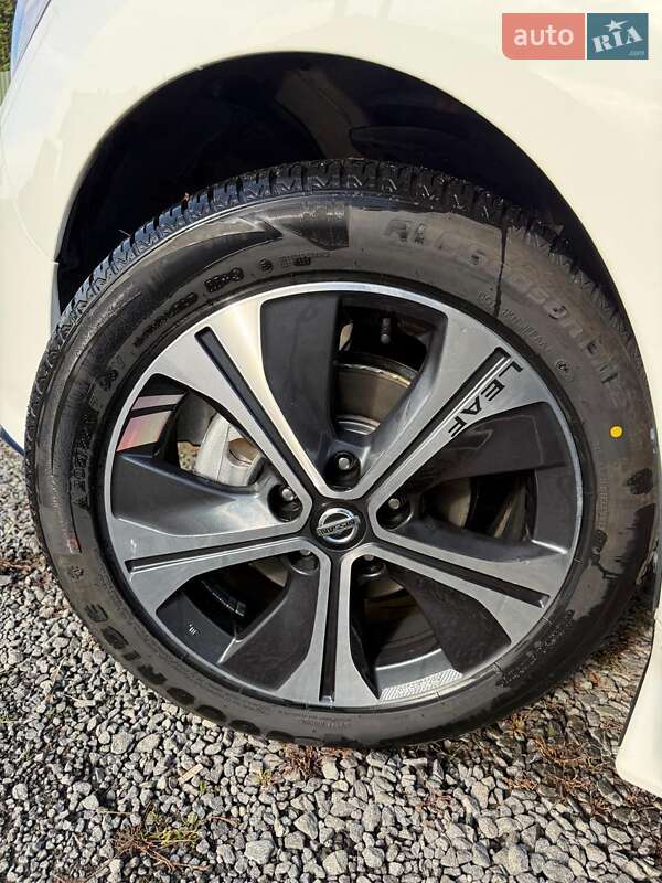 Хэтчбек Nissan Leaf 2019 в Ужгороде фото 11 Хэтчбек Nissan Leaf 2019 в Ужгороде