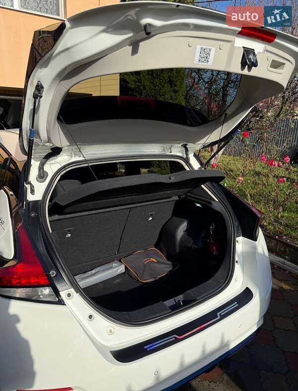 Хэтчбек Nissan Leaf 2019 в Ужгороде фото 31 Хэтчбек Nissan Leaf 2019 в Ужгороде