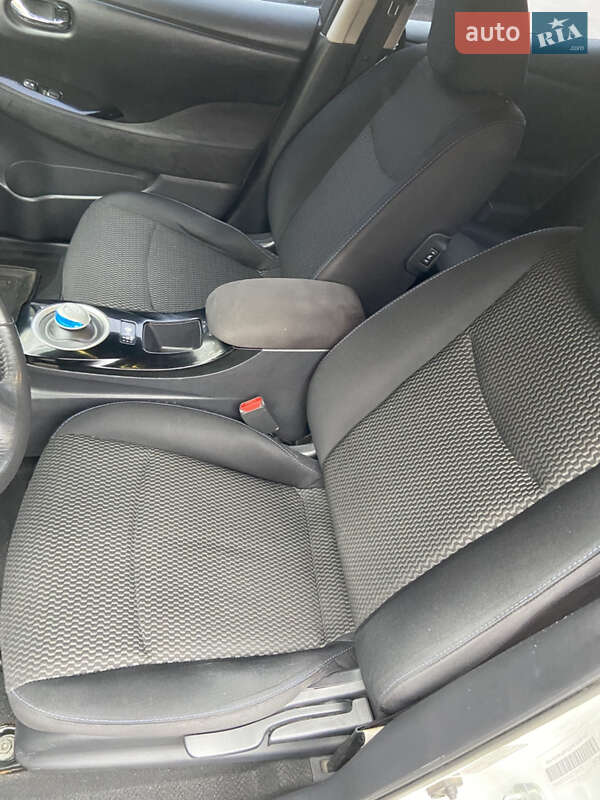 Хэтчбек Nissan Leaf 2014 в Харькове
