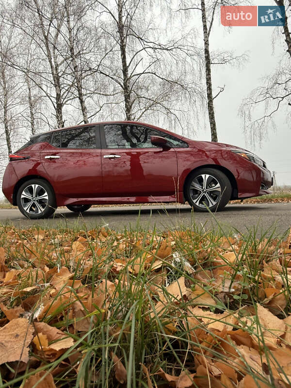 Хетчбек Nissan Leaf 2020 в Яготині