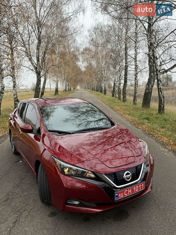 Хетчбек Nissan Leaf 2020 в Яготині